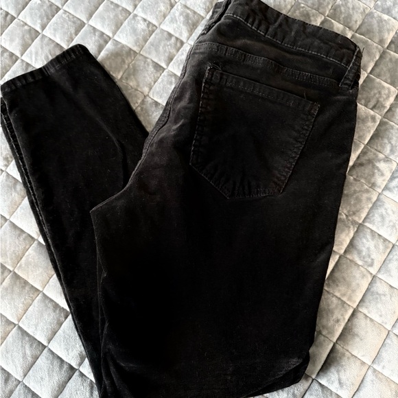 Kut from the Kloth Pants - Kut from The Kloth Black Corduroy Black Diana Skinny Pants Size 12P